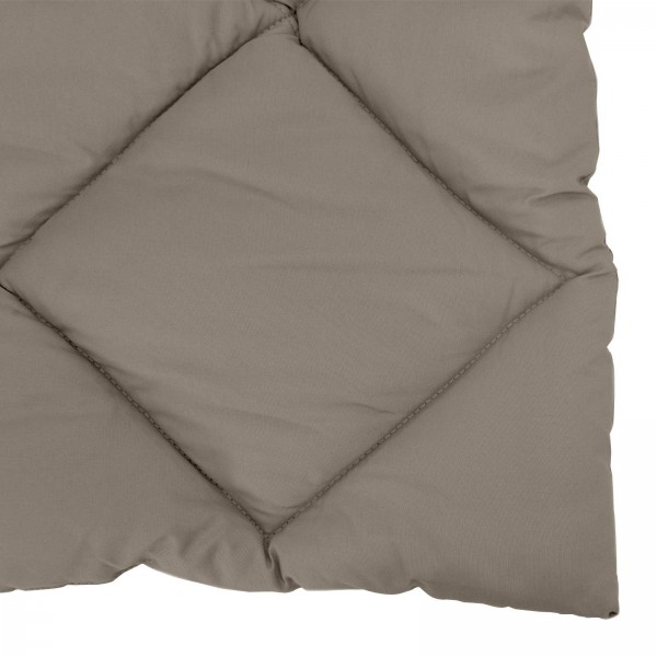 Лятна олекотена завивка Color Warm с полиестерен пълнеж, 200 г/м², светлосива