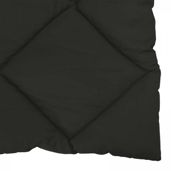 Зимна олекотена завивка Color Arctic с полиестерен пълнеж, 450 г/м², черна