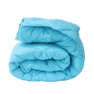 Зимна олекотена завивка за спалня 200/210 см Елинор тюркоаз