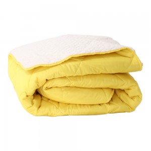 Зимна олекотена завивка шерпа за спалня 200/210 см Коузи жълта