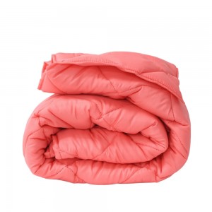 Зимна олекотена завивка за спалня 200/210 см Елинор корал