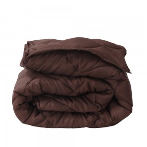 Зимна олекотена завивка за спалня 200/210 см Елинор мока