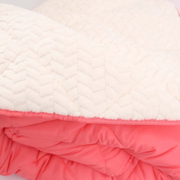 Зимна олекотена завивка шерпа за спалня 200/210 см Коузи корал